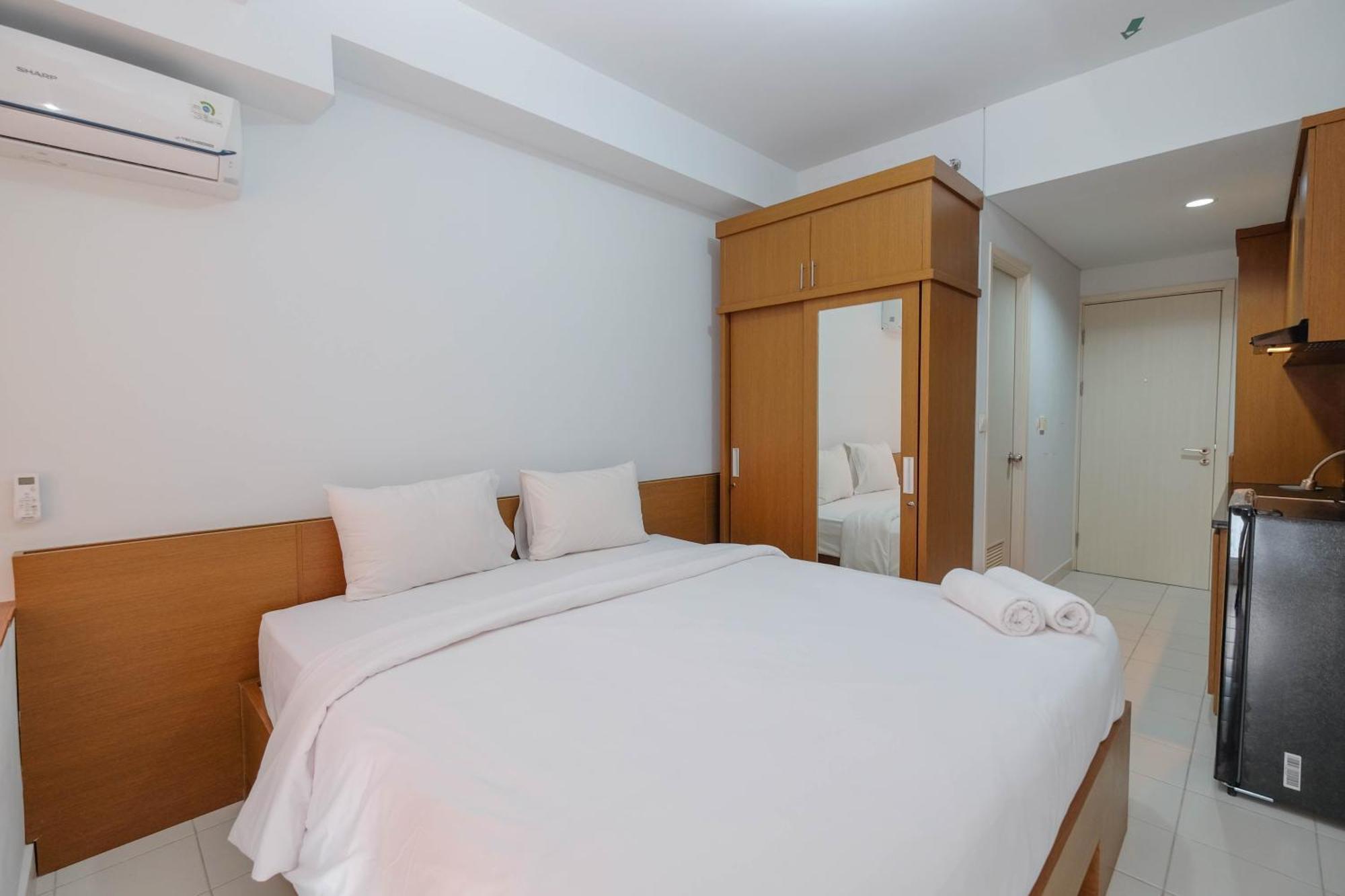 Comfort At Patraland Urbano By Travelio Apartemen Bekasi